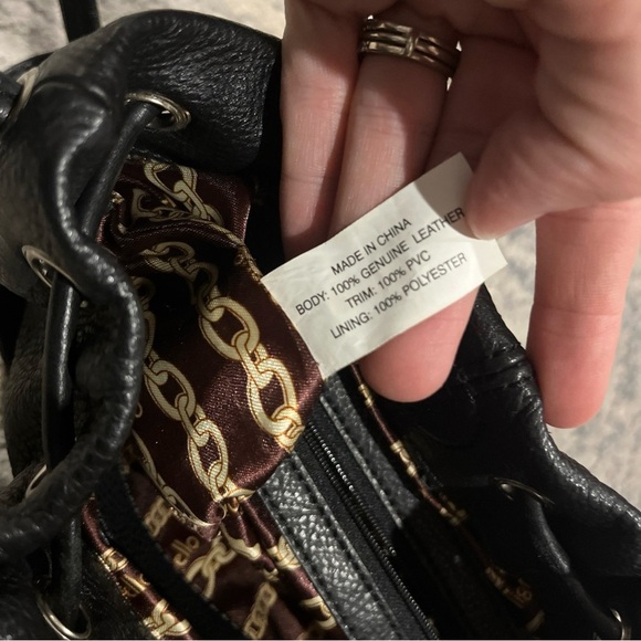 Tignanello Black Pebble Leather Shoulder Satchel Bag Purse Women’s Magnetic - Picture 9 of 11